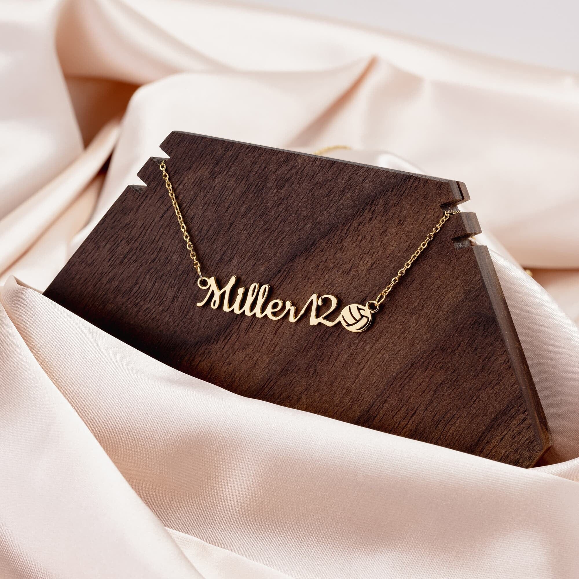 Sports Mom Customized Name Necklace